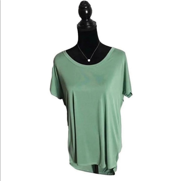 Short sleeve top with strappy back - Picture 2 of 4